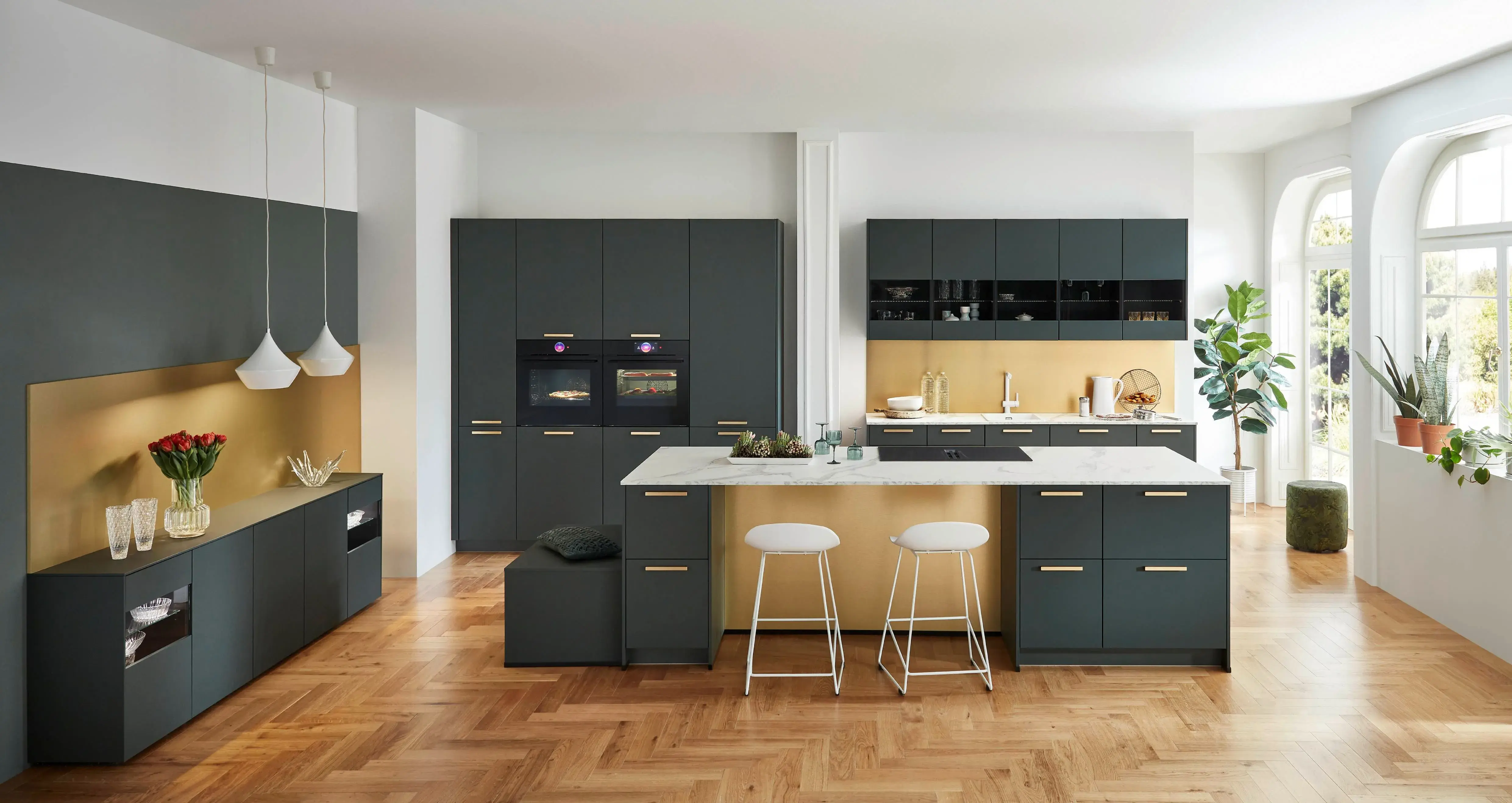 Nobilia-Küche_mineralgrün