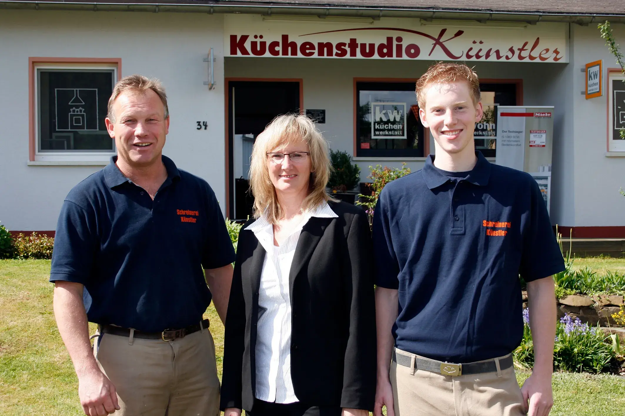 Künstler_Familienbetrieb_Vater_Mutter_Sohn_in_Feldatal